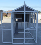 Opening nesting box roof for easy egg collection in the outdoor chicken hutch