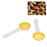 2Pcs Handheld Bee Queen Cage Plastic Bee Catcher Beekeeper Apiculture Accessory Tools for Outdoor
