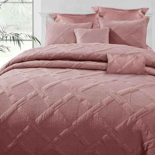 Ramesses Canyou Rose 7- Piece Air Cloud Bamboo Blend Matelasse Comfort Set Queen
